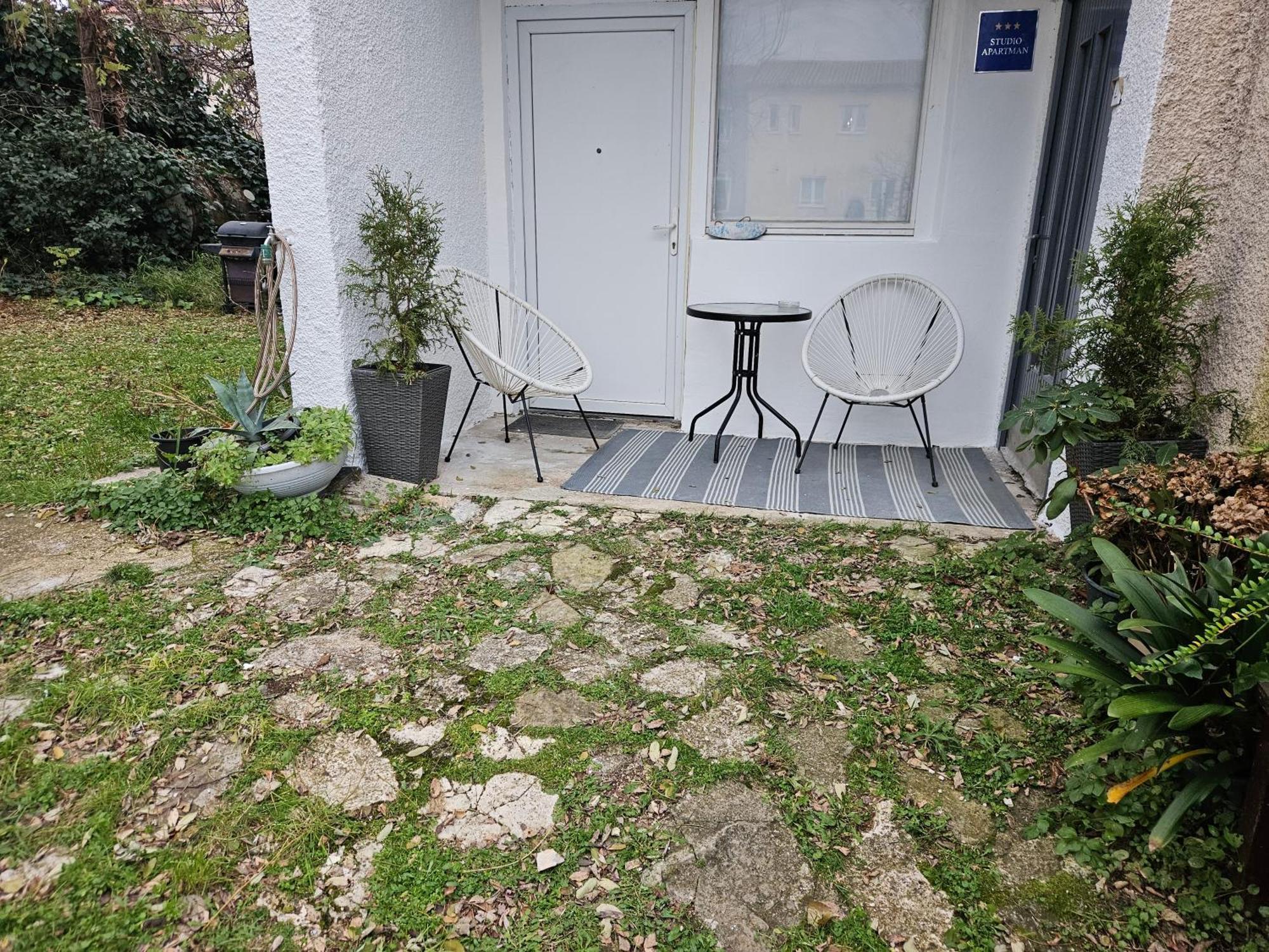 Apartment For Two Pula Exterior foto